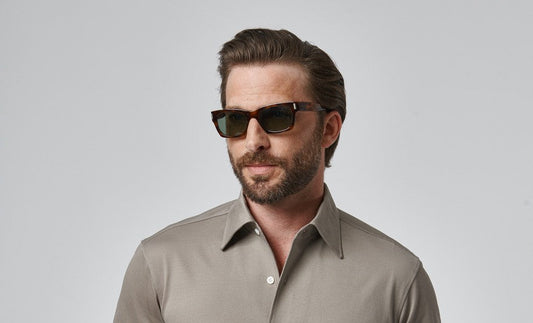 Comment passer d’une tenue de travail à un look de soirée sans se changer ?