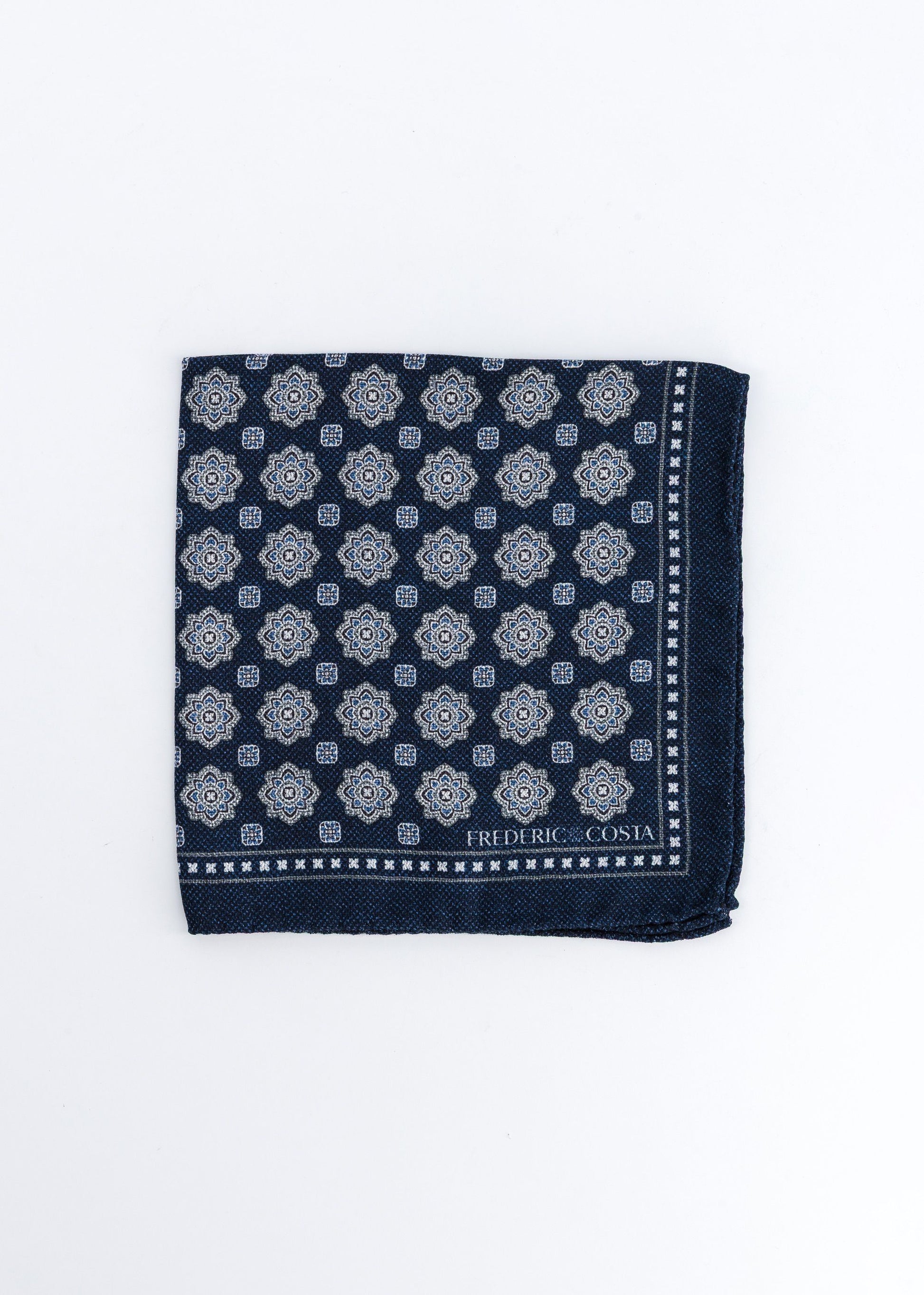 Pochette De Costume Marta - PO03SI-BEM011